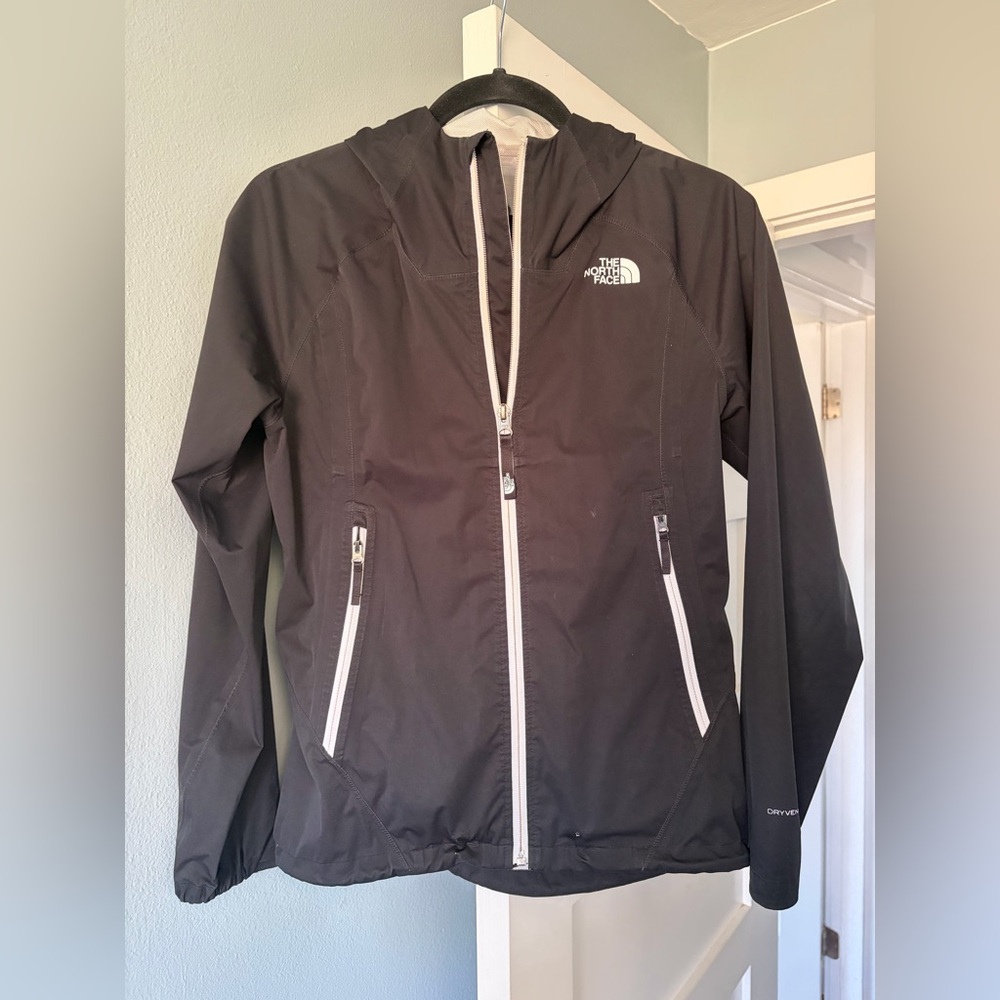 The North Face Girl’s Black Jacket